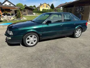 Audi S2 Limousine (1 von 306) Schweizer Historie im Sammlerzustand inkl. riesen NOS- und original-Te