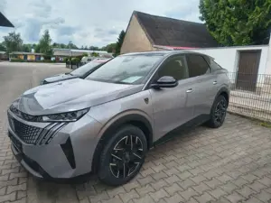 Peugeot 3008 Hybrid 145 GT e-DSC6