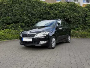 Skoda Fabia TÜV 04/2028 | Unfallfrei