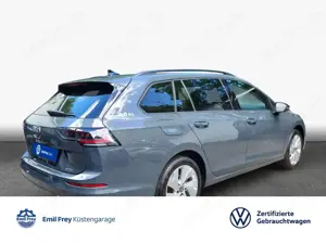 Volkswagen Golf VIII Variant 1.5 eTSI DSG Goal AHK NAV RFKSHZ