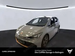 CUPRA Born 204PS/62kWh TECH M+PILOT M+SHZ+RKAM+ACC Klima