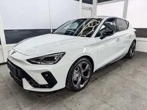 CUPRA Leon 1.5 TSI MATRIX NAVI INTELLIGENT DRIVE SHZ KEYLE...