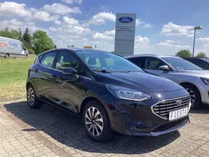 Ford Fiesta Titanium*GJR*LED*WINTER-P*KEY-FREE*