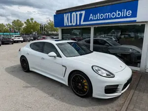Porsche Panamera GTS 1.Hand