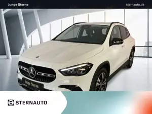 Mercedes-Benz GLA 180 GLA 180  Progressive Navi/Distronic/Keyless-Go/LED