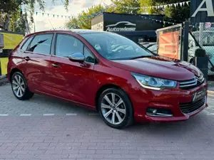 Citroen C4 Lim. 1.2 Selection*Aut*Nav*Keyless*LED*Temp*
