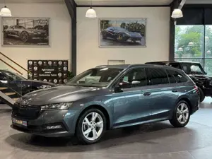 Skoda Octavia Combi 2.0TDI DSG Style Pano/Canton/Schal