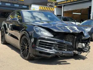 Porsche Cayenne Coupe E-Hybrid Panorama Leder AHK