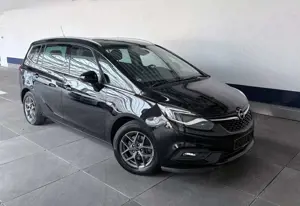 Opel Zafira Innovation 2017BJ Facelift Benzin 7 Sitze 113500km