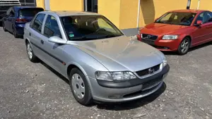 Opel Vectra 1.8 16V Comfort Klima