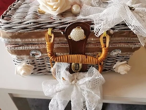 Kleines Shabby Korb Köfferchen Bild 4