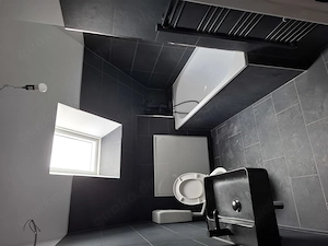 frisch renovierte 2-Zimmer DG