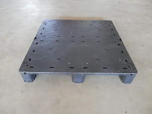 Kunststoffpaletten 1,0m x 1,0m Bild 2