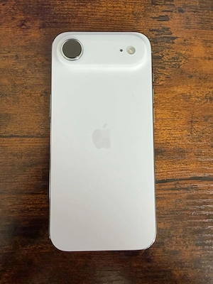 Apple iPhone 17 Air weib iphone 17 Air  gut wie neu