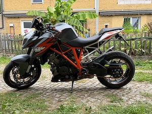 KTM 1290 Super Duke R
