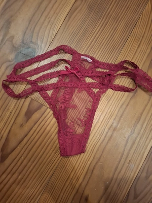 Getragene Tangas hunkemöller 