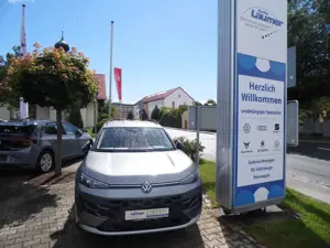 Volkswagen T-Roc 1.5 eTSI 85 kW Life AHK Winterpaket