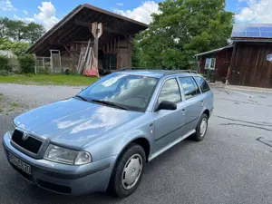 Skoda Octavia Octavia 1.9 TDI PD Combi Ambiente 4x4