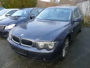 BMW 745 i Leder Xenon Wasserpumpe Lichtmaschine defekt !