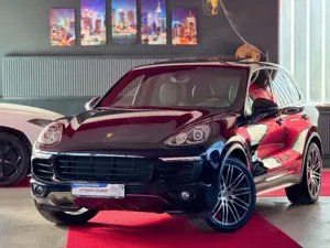 Porsche Cayenne S Pano Luft FondTV SportChrono 18Wege 21