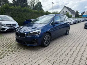 BMW 220 d XD Sport Line*Panorama*Head Up*HIFI*7Sitze