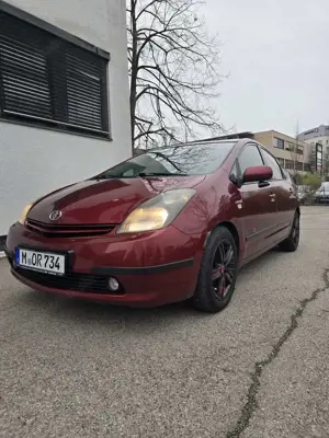Toyota Prius (Hybrid) Executive