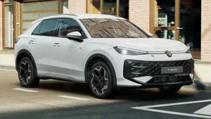 Volkswagen T-Roc R-Line 1.5 l eTSI OPF 110 kW (150 PS) 7-Gang-Doppe
