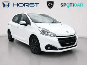 Peugeot 208 Allure Panoramadach Klima 5-Türen Einparkh.