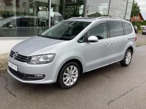 Volkswagen Sharan 2.0 TDI DSG Highline/Kamera/Pano/Navi/AHK