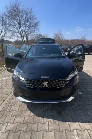 Peugeot 3008 BlueHDi 130 Stop  Start EAT8 Allure Pack