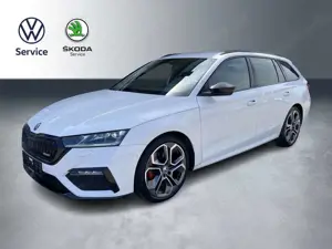 Skoda Octavia Octavia Combi RS Plus 2.0 TDI DSG Navi CAM HUD LED