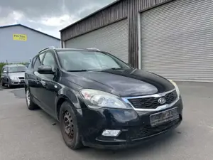 Kia Ceed / cee'd Sporty Wagon 1.6 CRDi TÜV 01/27