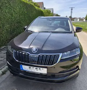 Skoda Karoq Škoda Karoq Drive 1.5 TSi 1. Hand | TÜV 12/27 | Mobilitätsgarantie | AHK | Sitzheizung v