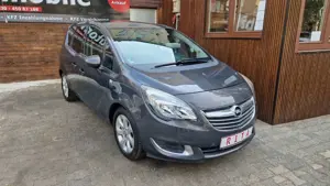 Opel Meriva 1.4, Teilleder, PDC, Tempomat, Navi