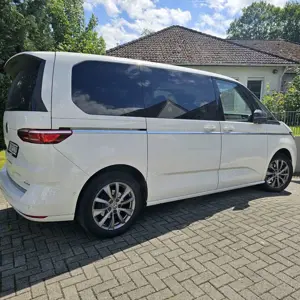 Volkswagen T7 Multivan Multivan Kurz eHybrid Style