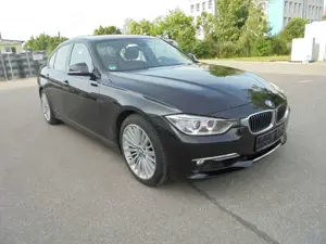 BMW 325 d Limousine Luxury~ Navi Prof ~ Leder ~ Xenon