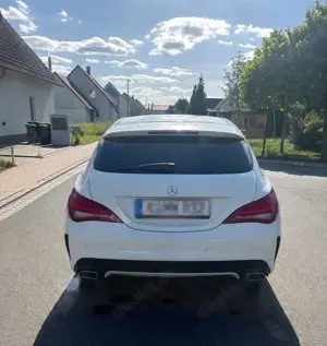 Mercedes-Benz CLA 180 CLA Shooting Brake 180 AMG Line