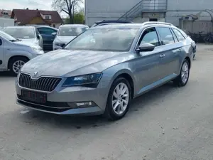 Skoda Superb Combi Style+140 KW+LEDER+MEMORYSITZ+XENON