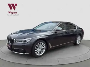 BMW 740 dxDrive*TV*CARPLAY*ACC*LASER*360°*HUD*KEYLESS