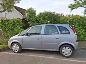 Opel Meriva 1.6 16V Edition aus erster Hand