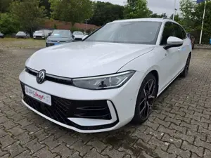 Volkswagen Passat Variant R-Line 2.0 TSI DSG AHK Navi App