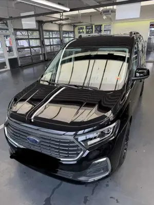 Ford Grand Tourneo Active Garantie  Wartung  VW Caddy 5 Automatik