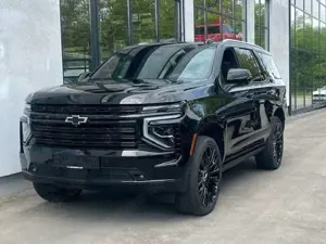 Chevrolet Tahoe High Country 6.2l V8 24"  1 Hand