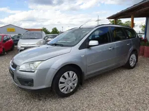 Ford Focus 1,6 Ti-VCT Ghia
