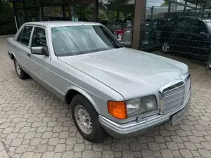 Mercedes-Benz S 380 SE W126 *HU neu*H-Kennzeichen*Autom.*eSD*Velours*