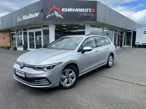 Volkswagen Golf VIII Variant 1.5 eTSI DSG Life AHK*LED*NAV*SHZ*...