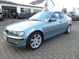 BMW 320 i **LEDER**XENON**KLIMATRONIC**TÜV 05/2027**