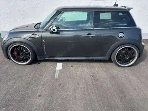 MINI John Cooper Works Coupe