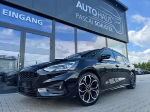 Ford Focus ST-Line 2.0/AUTOMATIK/LED/ACC/AHK/KAMERA
