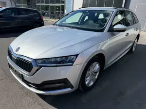 Skoda Octavia Combi Ambition 4x4 LED DSG RFK AHK 16"